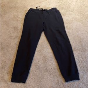 Lululemon black sweatpants/jogger. Black. Size L.